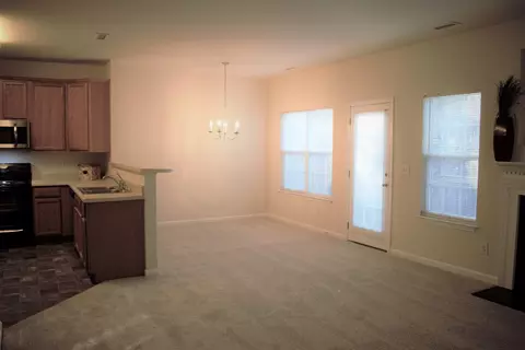 5015 Rainmaker Dr, Durham, NC 27704 photo 6