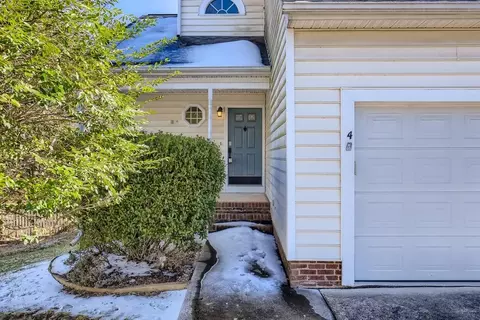 4 Elmridge Ct, Durham, NC 27713 photo 3