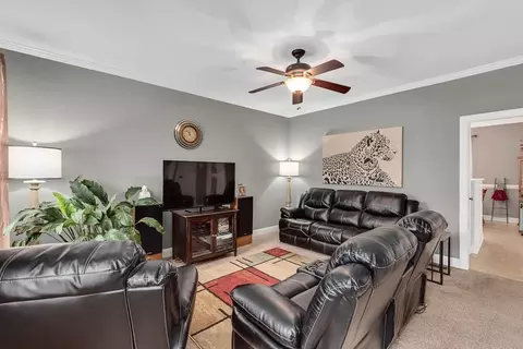 719 Maple Ave, Dunn, NC 28334 photo 5