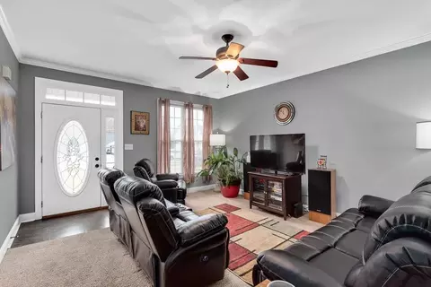 719 Maple Ave, Dunn, NC 28334 photo 4