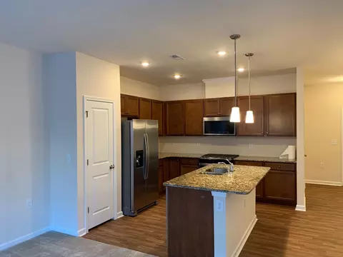 1126 Gemfor St, Durham, NC 27703 photo 2
