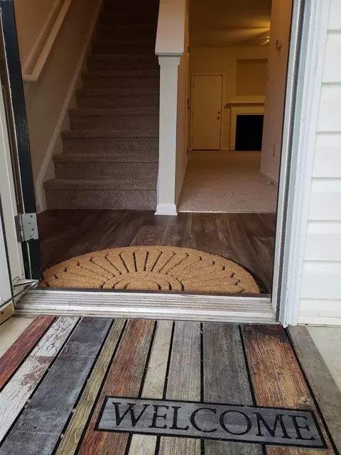 516 Summer Storm Dr, Durham, NC 27704 photo 2