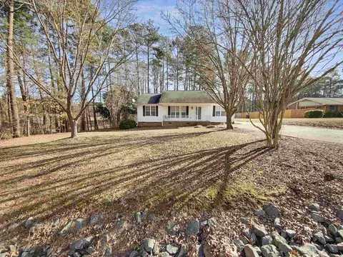 707 Van Dr, Durham, NC 27703 photo 1