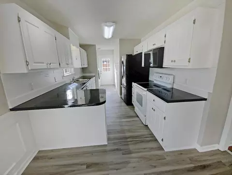 707 Van Dr, Durham, NC 27703 photo 4