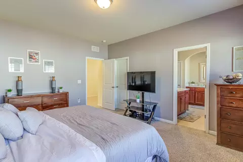 2058 October Dr, Durham, NC 27703 photo 28