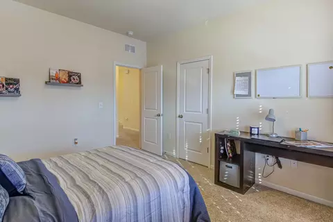 2058 October Dr, Durham, NC 27703 photo 35