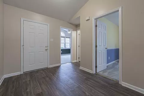 2 Sagar Ct, Durham, NC 27703 photo 3