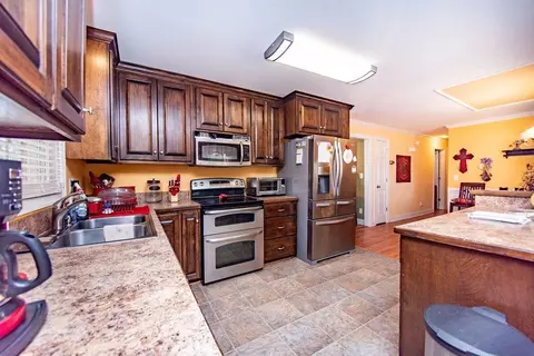 305 Briarcliff Dr, Dunn, NC 28334 photo 7
