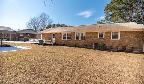 305 Briarcliff Dr, Dunn, NC 28334 photo 21