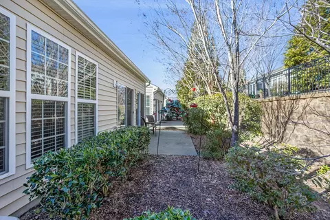 320 Arvada Dr, Cary, NC 27519 photo 14