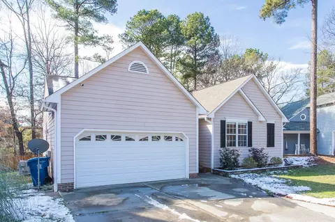 5 Brevard Ct, Durham, NC 27713 photo 2