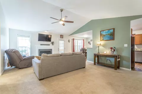 5 Brevard Ct, Durham, NC 27713 photo 9