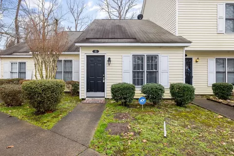 10 Riverwalk Ter, Durham, NC 27704 photo 2