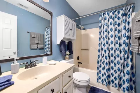 10 Riverwalk Ter, Durham, NC 27704 photo 14
