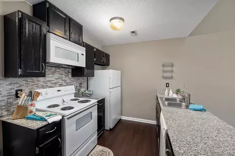 10 Riverwalk Ter, Durham, NC 27704 photo 10