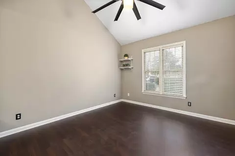 10 Riverwalk Ter, Durham, NC 27704 photo 3