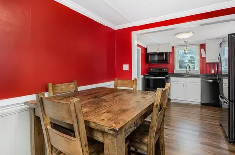 105 E Goldsboro St, Micro, NC 27555 photo 7