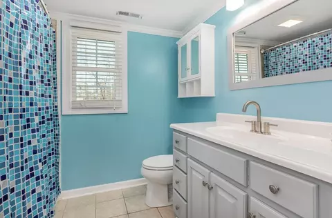 105 E Goldsboro St, Micro, NC 27555 photo 10