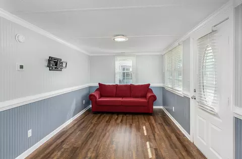 105 E Goldsboro St, Micro, NC 27555 photo 9