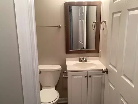 5805 Hadrian Dr, Durham, NC 27703 photo 8