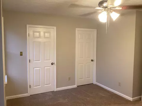 5805 Hadrian Dr, Durham, NC 27703 photo 10