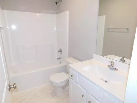 55 Fall Bridge Cir, Benson, NC 27504 photo 16