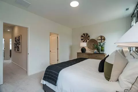 1012 Falling Rock Pl, Durham, NC 27703 photo 13