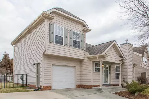 1307 Mallory Ln, Durham, NC 27713 photo 2