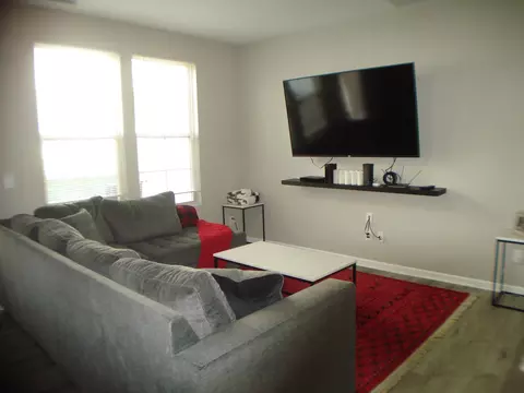 504 Timpson Ave, Durham, NC 27703 photo 3