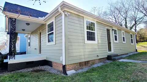 1117 Spruce St, Durham, NC 27701 photo 3