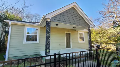 1117 Spruce St, Durham, NC 27701 photo 2