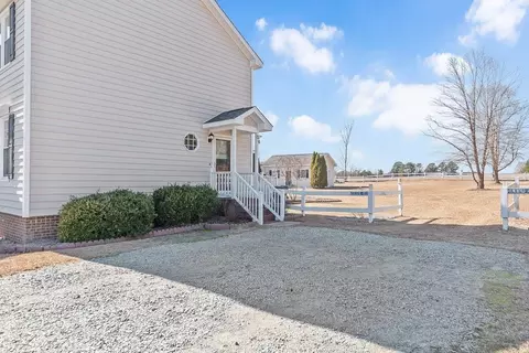 2002 Little Pond Pl, Willow Spring, NC 27592 photo 5
