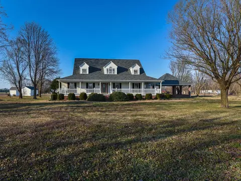90 Sampson, Dunn, NC 28334 photo 1