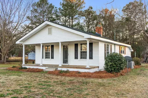 310 Lucas Rd, Dunn, NC 28334 photo 2