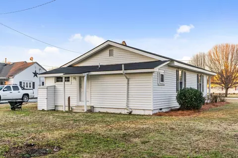 310 Lucas Rd, Dunn, NC 28334 photo 8
