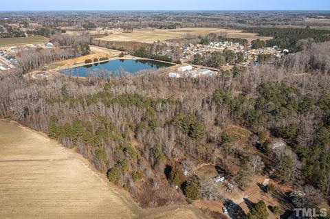 199 Eason Ln, Angier, NC 27501 photo 5