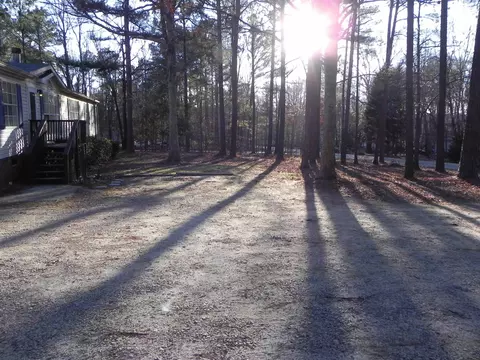 8413 Creek Rd, Willow Springs, NC 27592 photo 3