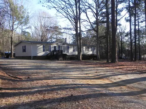 8413 Creek Rd, Willow Springs, NC 27592 photo 2