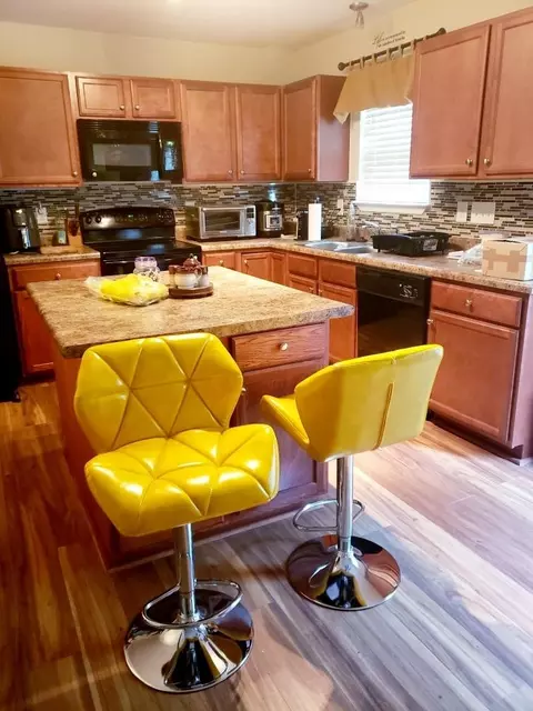 1009 Statler Dr, Durham, NC 27703 photo 8