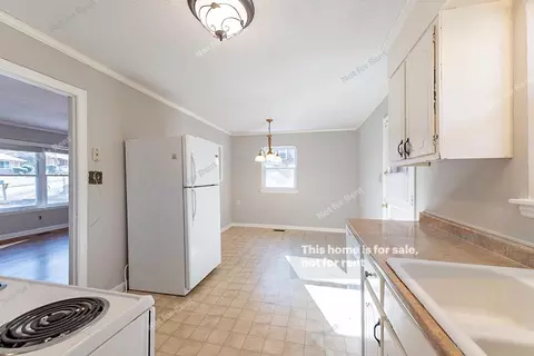 1306 Hearthside St, Durham, NC 27707 photo 12