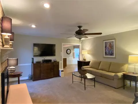 516 Clarion Dr, Durham, NC 27705 photo 10