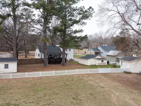 4114 Baskerville Rd, Baskerville, VA 23915 photo 21