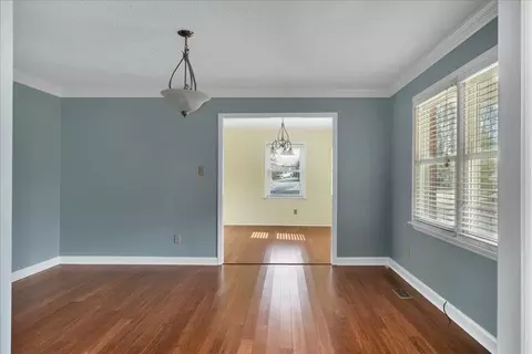 200 W Magnolia Dr, Robbins, NC 27325 photo 5