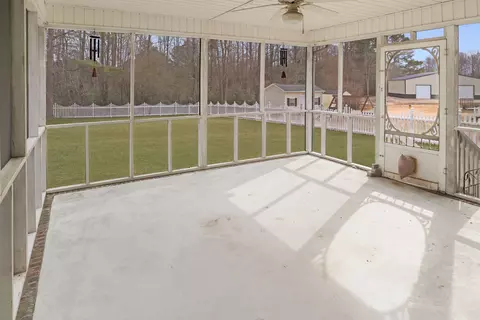 899 Core Rd, Dunn, NC 28334 photo 17