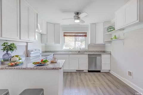 1403 Evergreen St, Durham, NC 27701 photo 10