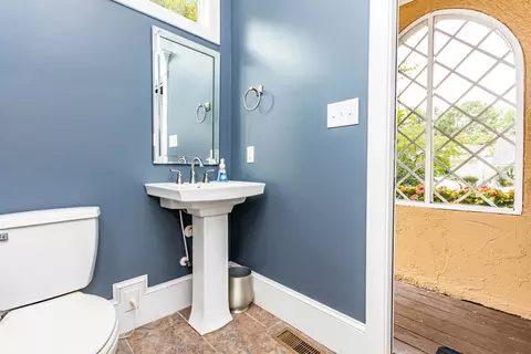 555 S Main St, Wake Forest, NC 27587 photo 27