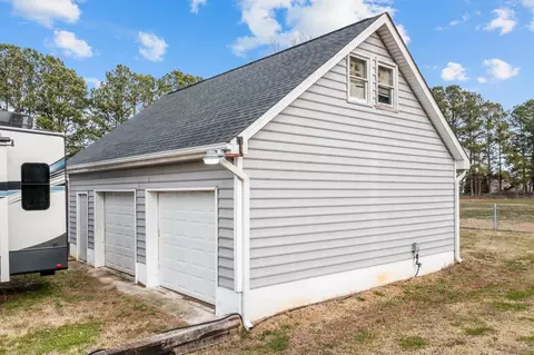 2404 Topton Ct, Willow Spring, NC 27592 photo 9