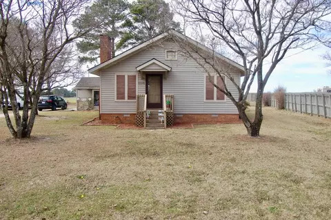 1096 Core Rd, Dunn, NC 28334 photo 1