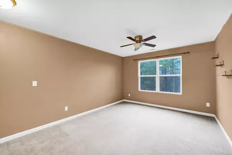 8 Crestmont Ct, Durham, NC 27703 photo 20