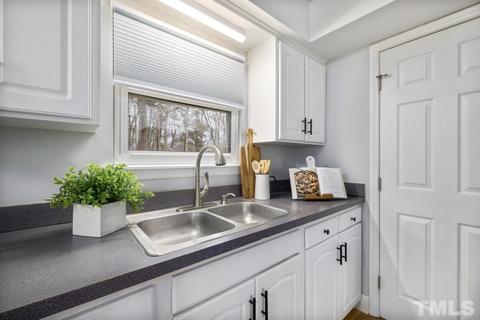 707 Hancock St, Durham, NC 27704 photo 8